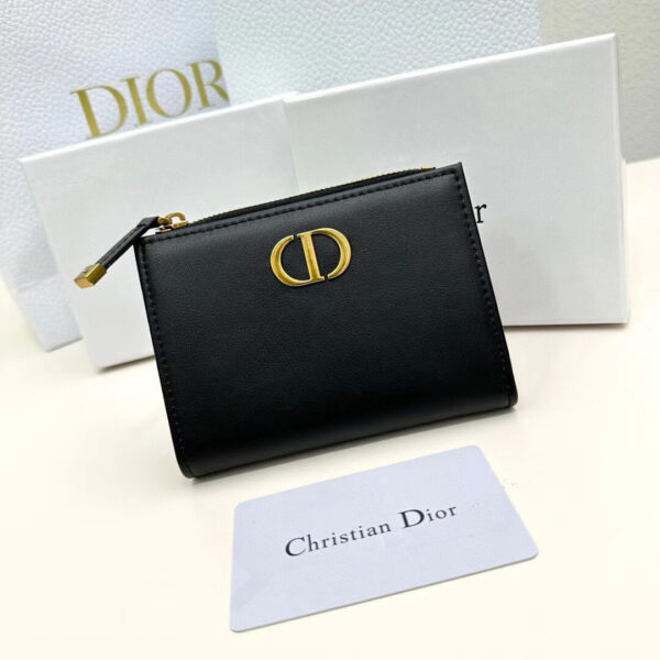 Dior 30 Montaigne CD Logo Dahlia Wallet