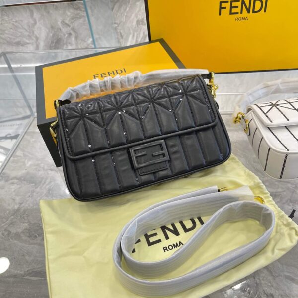 Fendi Large Baguette Bag Nappa Black Women's leather bag