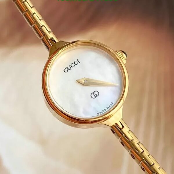 Gucci Ladies Watch With Round Case & Beautiful Multi Colour For Women