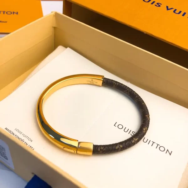 Louis Vuitton Monogram Pure LV Simple Tour Bracelet