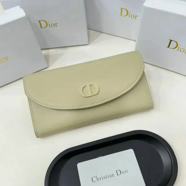 Christian Dior Women CD Signature Mini Wallet Powder Beige Calfskin